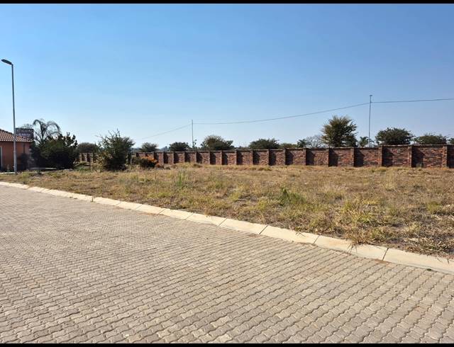 3 BEDROOM HOUSE FOR SALE IN SOUTHERN GATEWAY